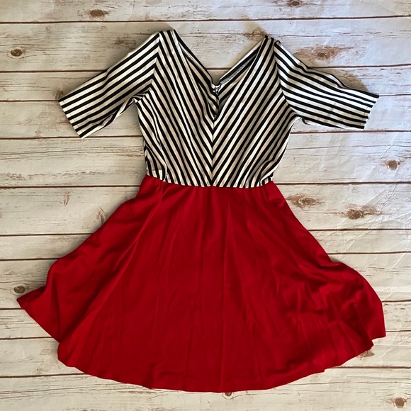 Yellowcake Shop party dress S/M - Project Runway - Picture 2 of 5